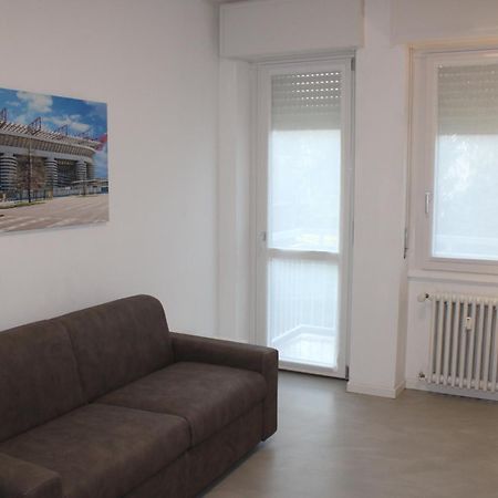 Travelounge Milano San Siro Villa Kültér fotó